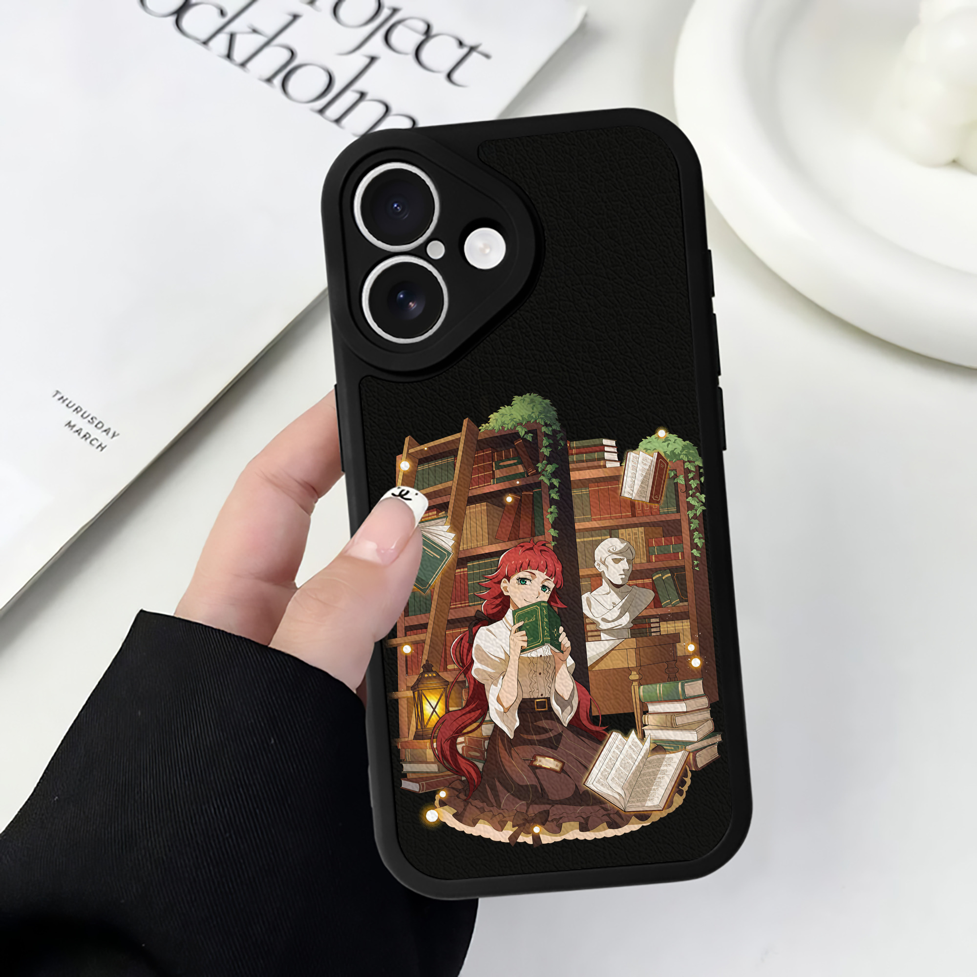 （画像用） 文豪ストレイドッグス Bungo Stray Dogs 【iPhone 16シリーズ対応】シリコンスマホケース（レザー調） 材質：シリコン